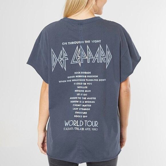 Def Leppard T Shirt On Through the Night Rock Band Tee 1980 Tour Womens M Gray - Picture 3 of 8